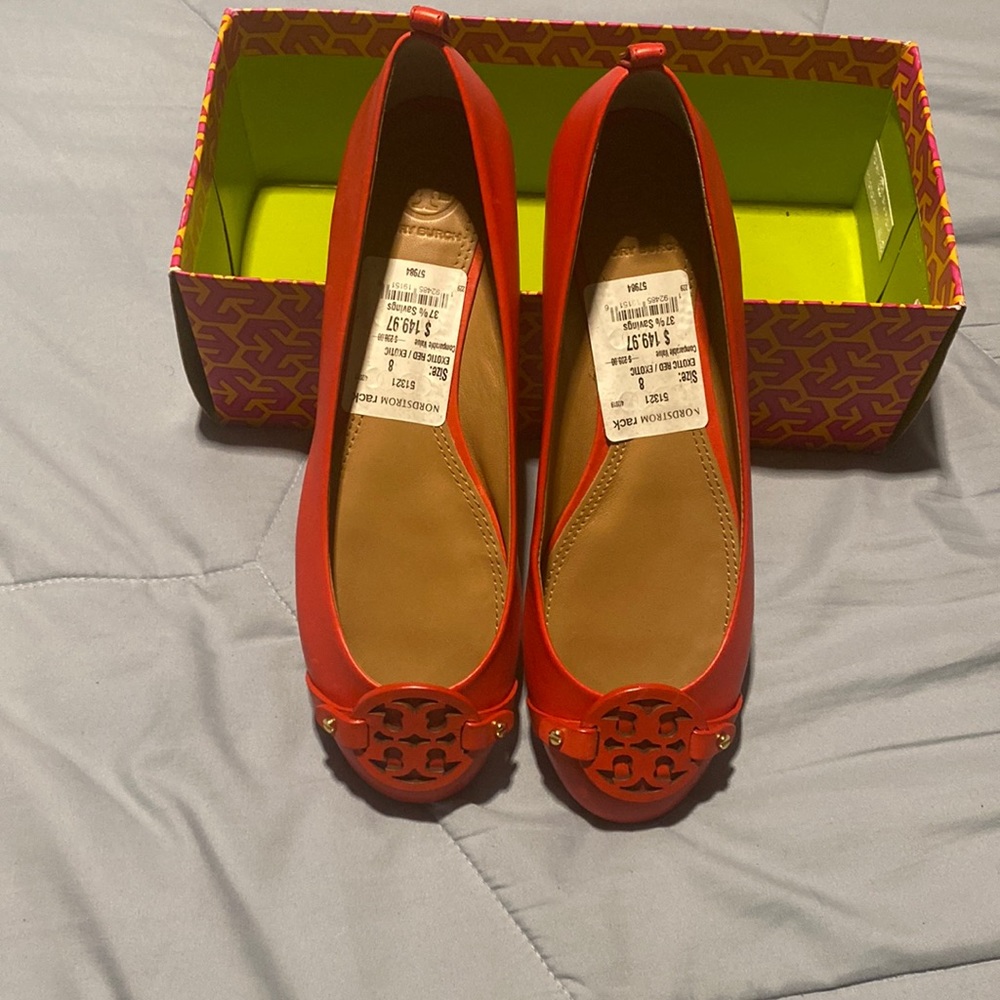 Tory Bucy Flats